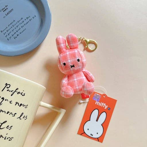 Check Miffy Keychain Plush Limited Edition