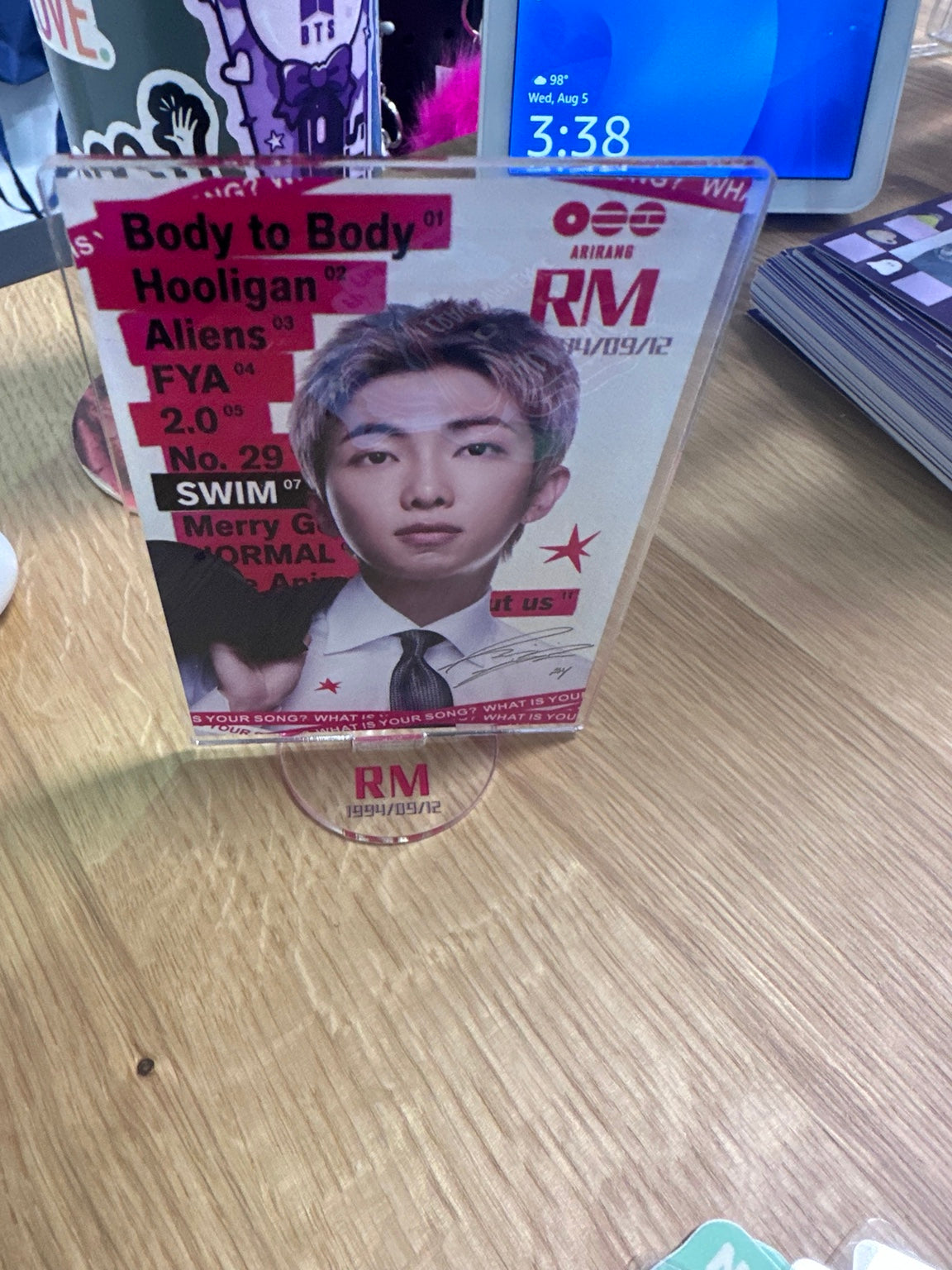Arirang Acrylic Photocard Frame Stand
