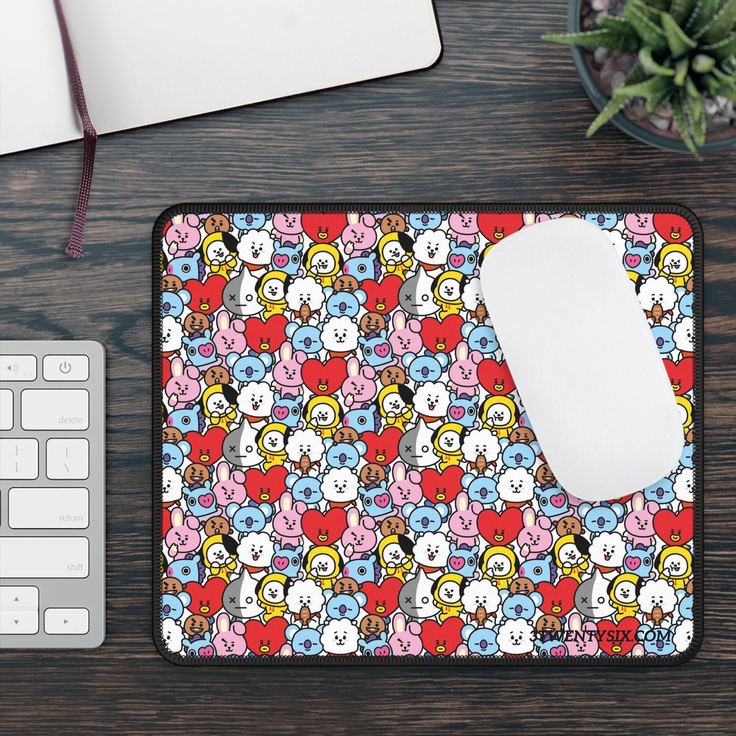 BT21 Gang Mouse Pad